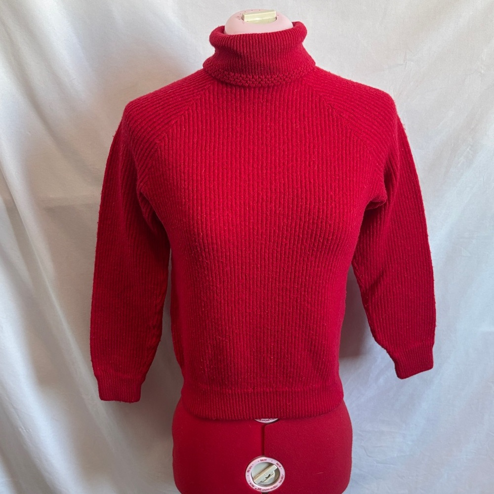 Jantzen Vibrant Red Turtleneck Sweater LL131